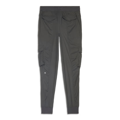 Dance Studio Relaxed-Fit Mid-Rise Cargo Jogger - Resale