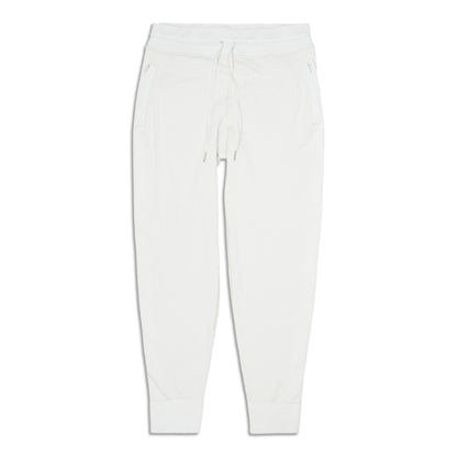 Engineered Warmth Relaxed Fit Jogger - Resale